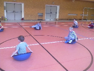 Cvičení dětí září 2015
